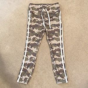 Avia Camo Athletic Leggings